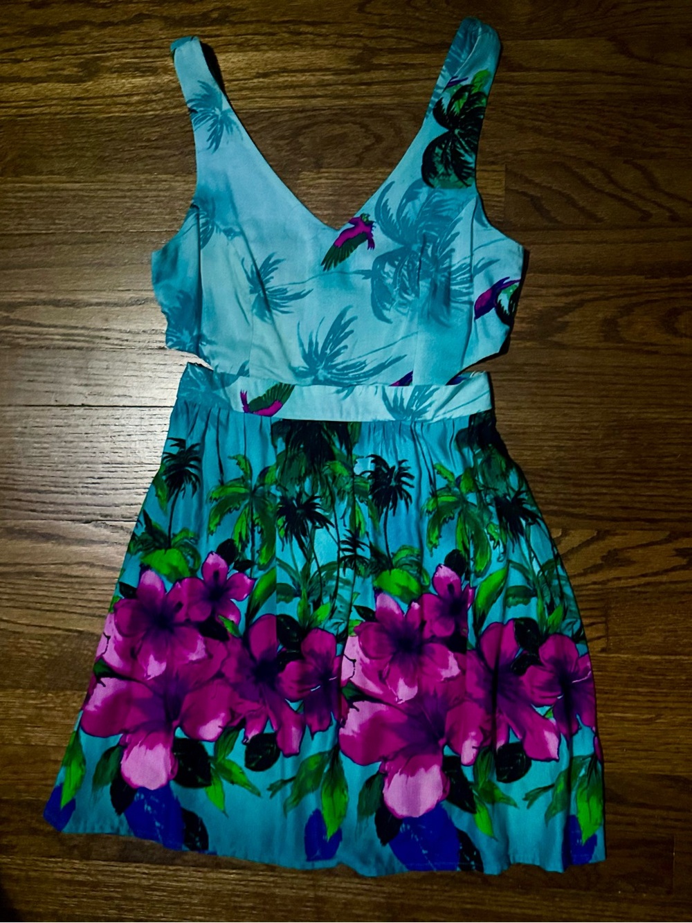 Vintage Forever 21 Hawaiian Patterned Dress
